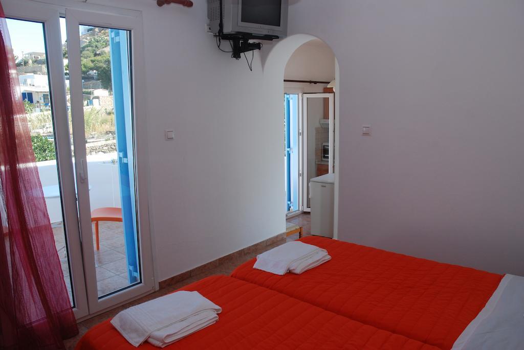 Pension Katerina Studios Tourlos Quarto foto